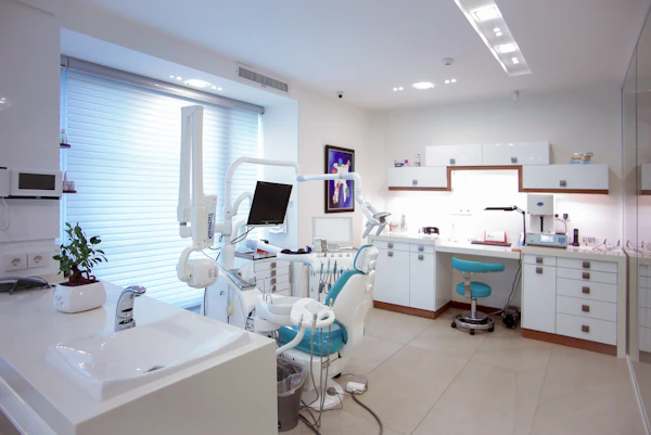 Professional LED teeth whitening Tunisia
